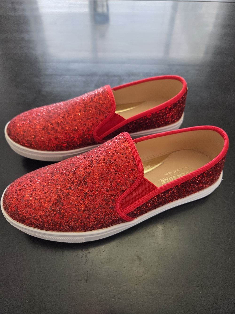 Red Glitter Slip-On Women's Sneakers